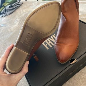 Frye Women’s Brown bootie size 9
